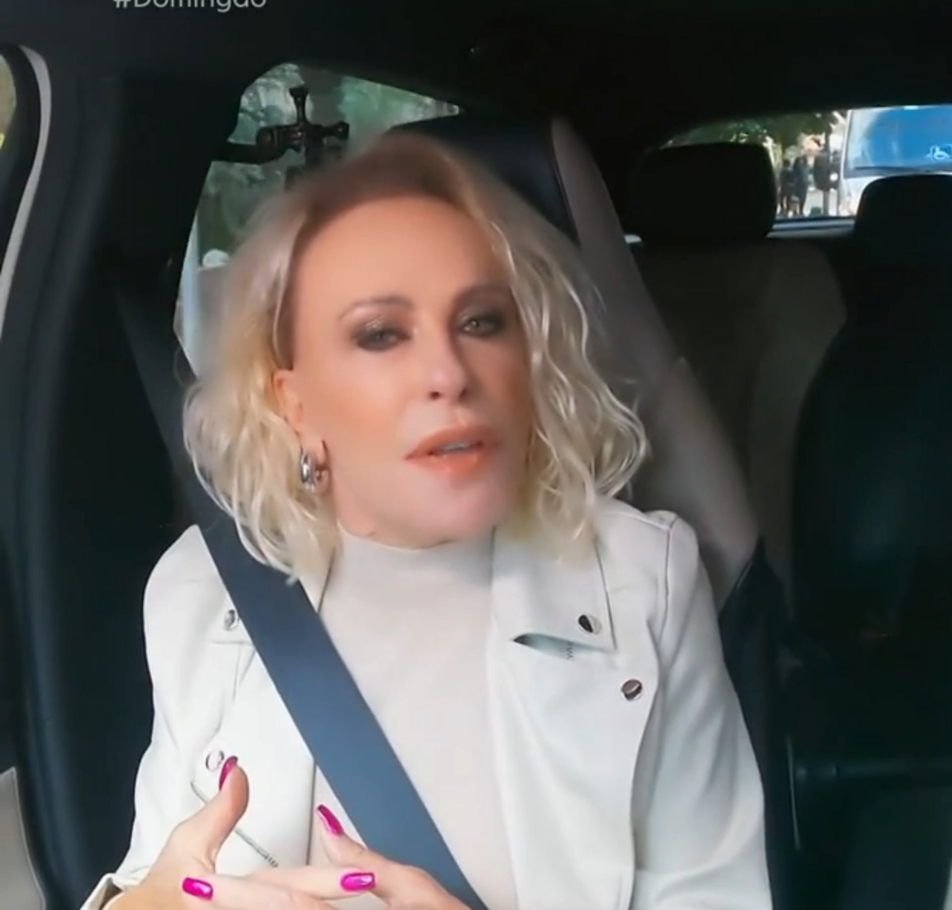 Ana Maria Braga  - Reprodução de vídeo