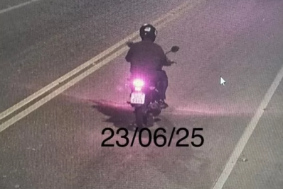 Motocicleta é furtada na porta de casa durante a madrugada em Búzios