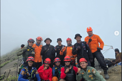 'Generosidade e coragem': família de brasileira agradece voluntários do resgate na Indonésia