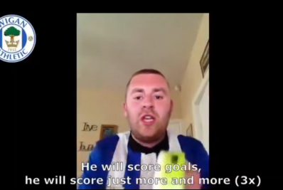 Musica do Mundial tem quase 30 anos, foi meme e hino nas arquibancadas. Confira!