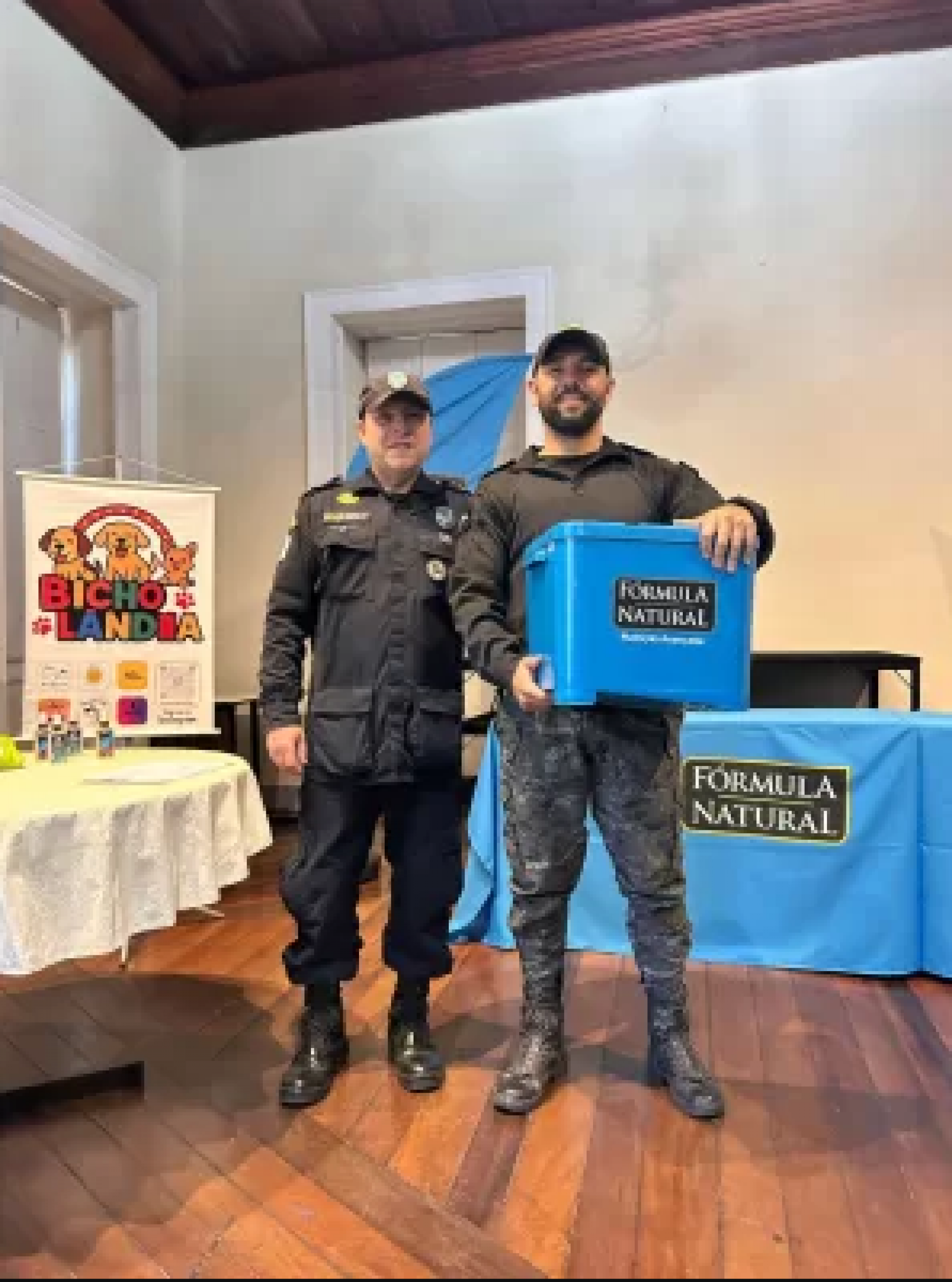 C&atilde;es da Guarda passam por treinamento - Ascom