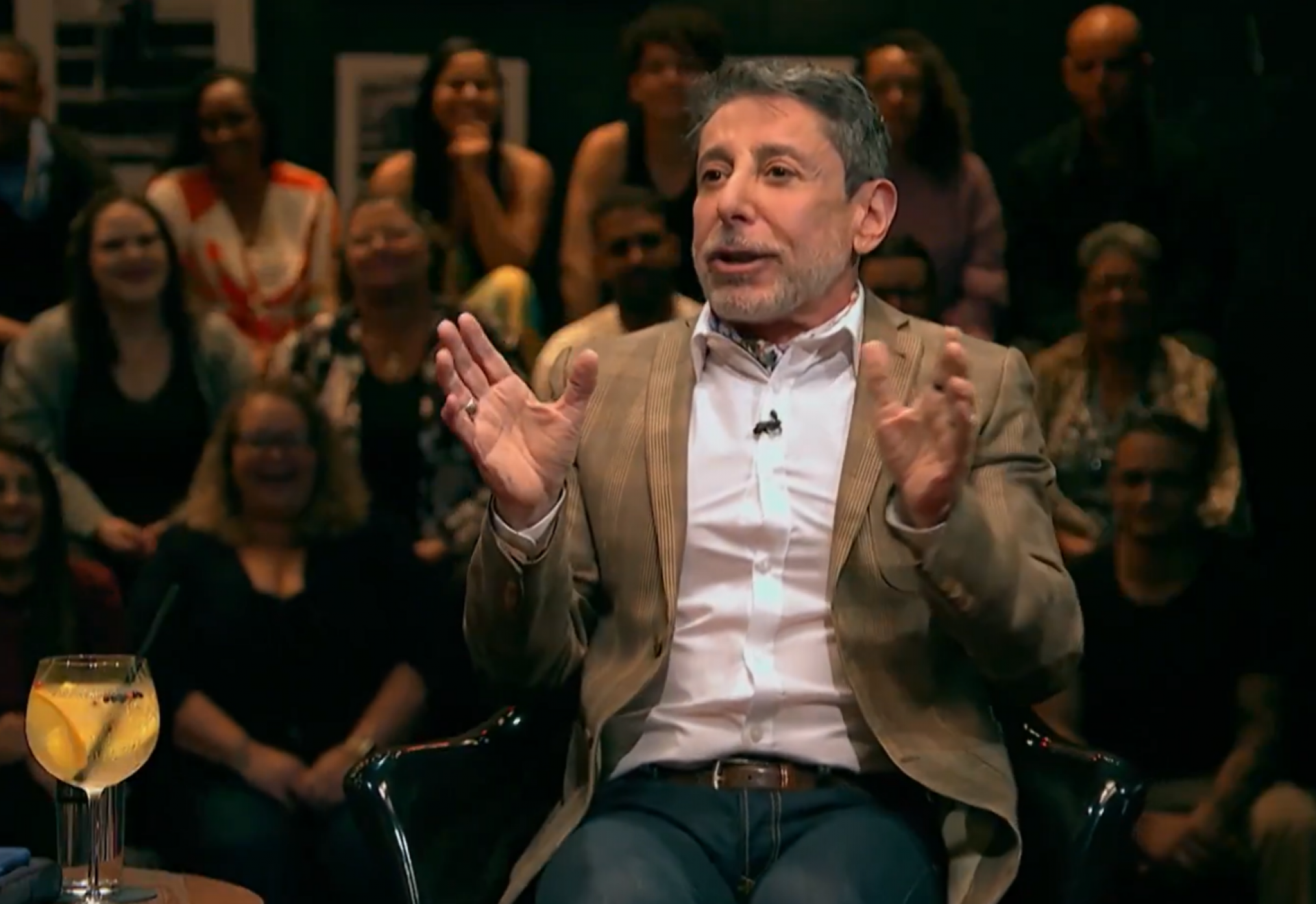 Cassio Scapin - Reprodução de vídeo