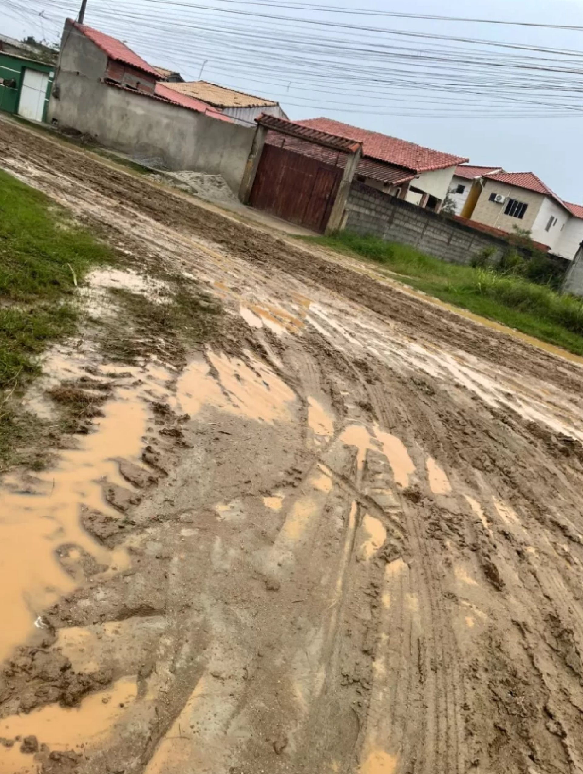 Fortes chuvas provocam transtornos