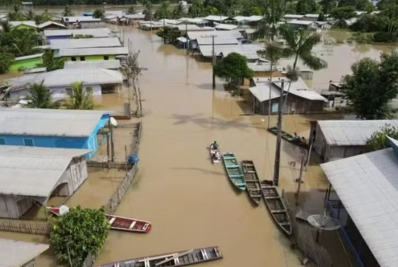 Cheias no Amazonas deixam 40 municípios em estado de emergência