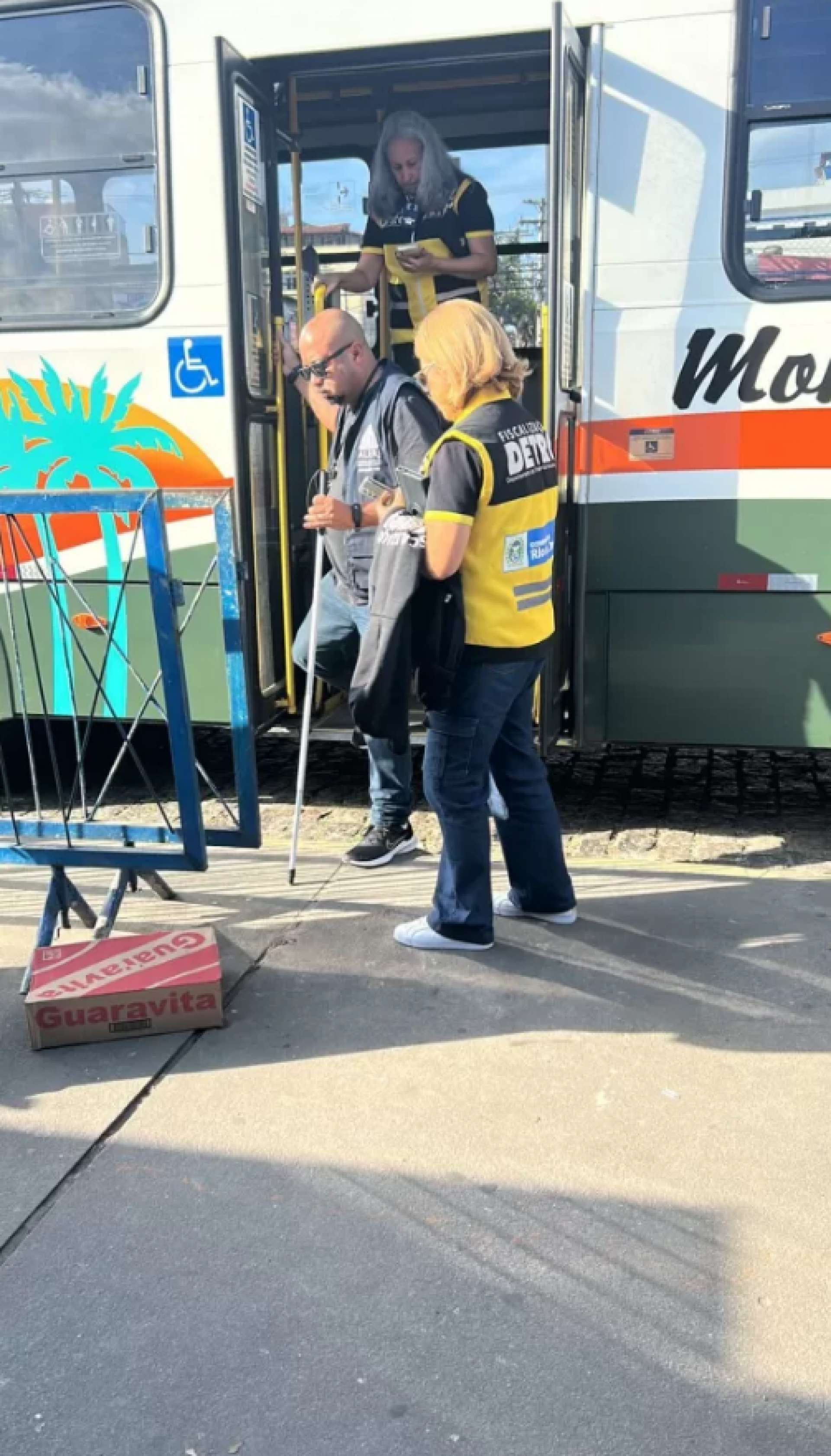 Fiscaliza&ccedil;&atilde;o conjunta inspeciona &ocirc;nibus - Ascom