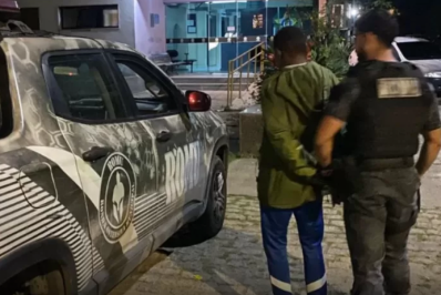 Homem é preso em flagrante por furto a veículo na Orla Bardot, em Búzios