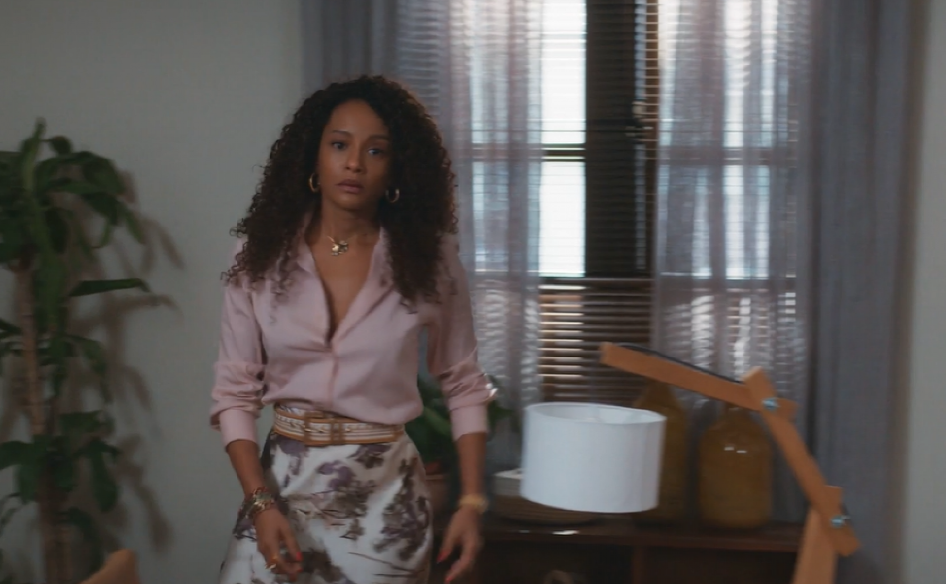 O novo estilo de Raquel (Taís Araujo) em 'Vale Tudo' - Reprodução de vídeo / TV Globo