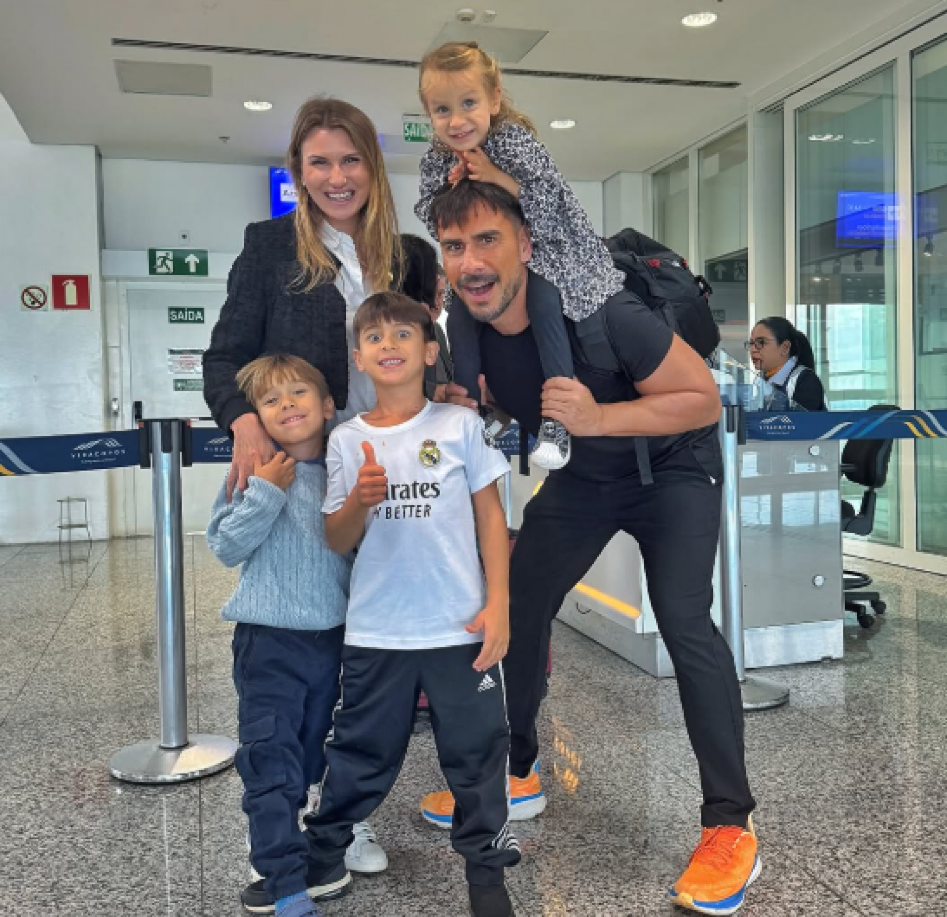 Julio Rocha, Karoline Kleine e os filhos, José, Eduardo e Sarah - Reprodução / Instagram