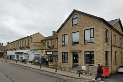 Academia proíbe mulheres com mais de 24 anos em horários de pico