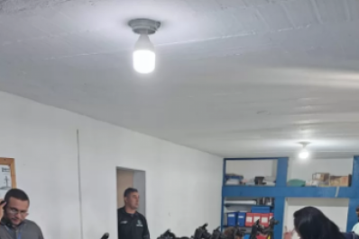 São Pedro da Aldeia realiza mutirão para pescadores emitirem nova identidade exigida para o defeso