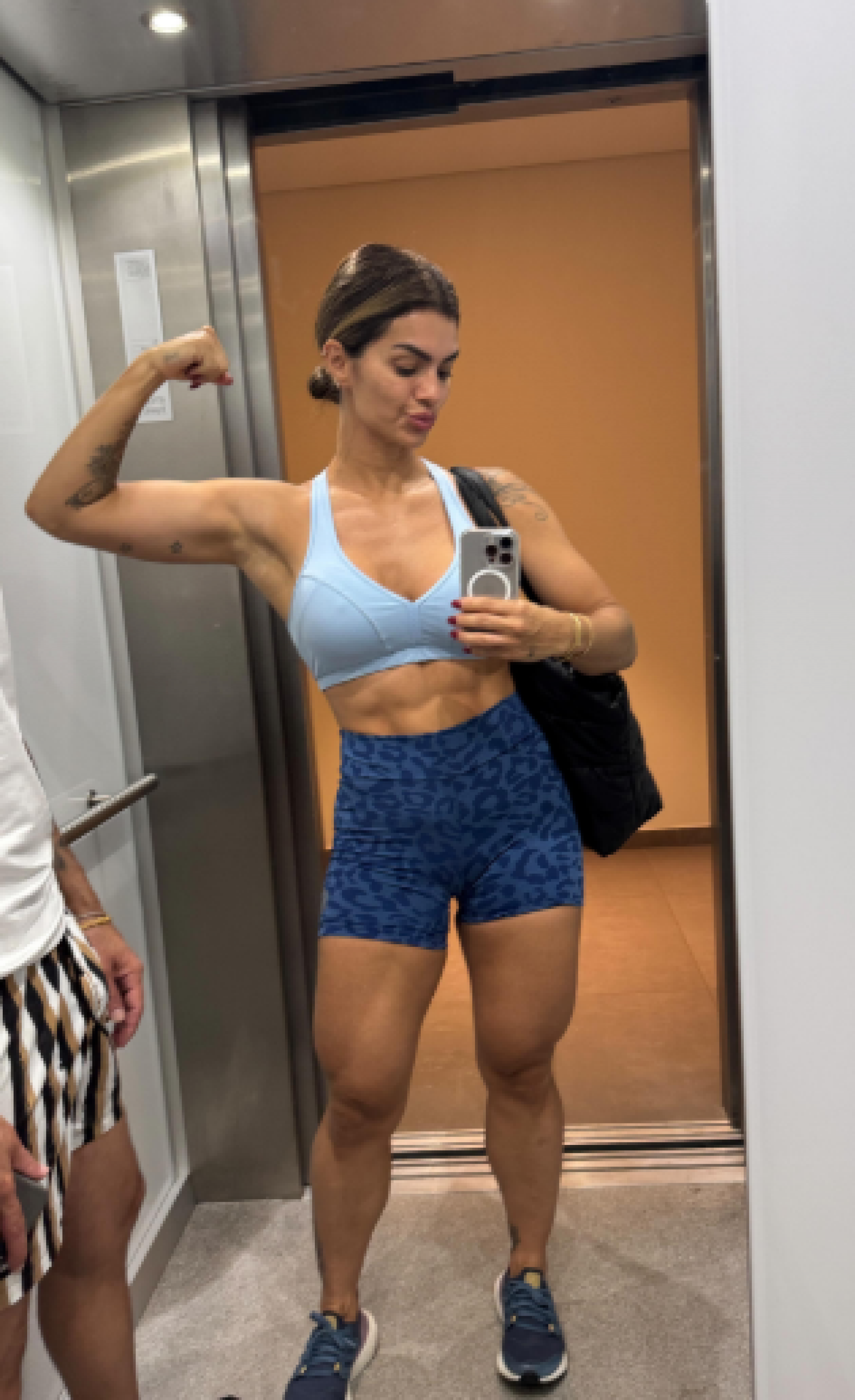 Kelly Key exibe abdômen definido e reflete: 'Corpo saudável é consequência' - Reprodução / Instagram