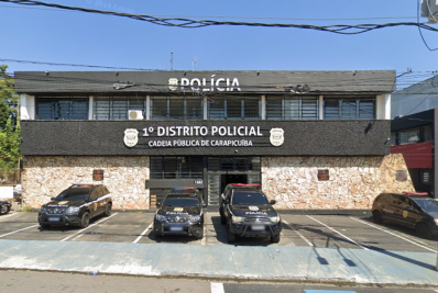 Mulher morre ao cair de moto de aplicativo e ser atropelada por caminhão em SP