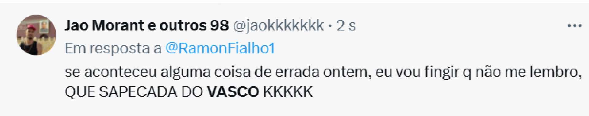 Internautas fizeram vários memes sobre a goleada do Vasco de 6 a 0 sobre o Santos, no MorumBis - Reprodução de redes sociais