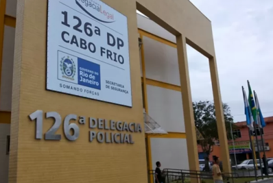 Jovem é assaltada no Boulevard Canal, em Cabo Frio; bicicleta e celular foram levados