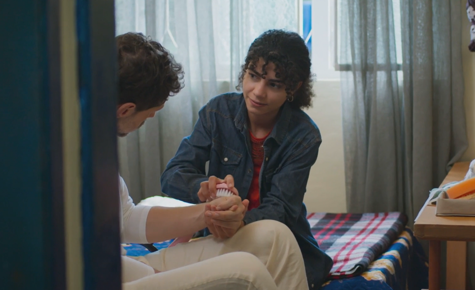 Ana Clara (Samantha Jones) e Leonardo (Guilherme Magon) - TV Globo