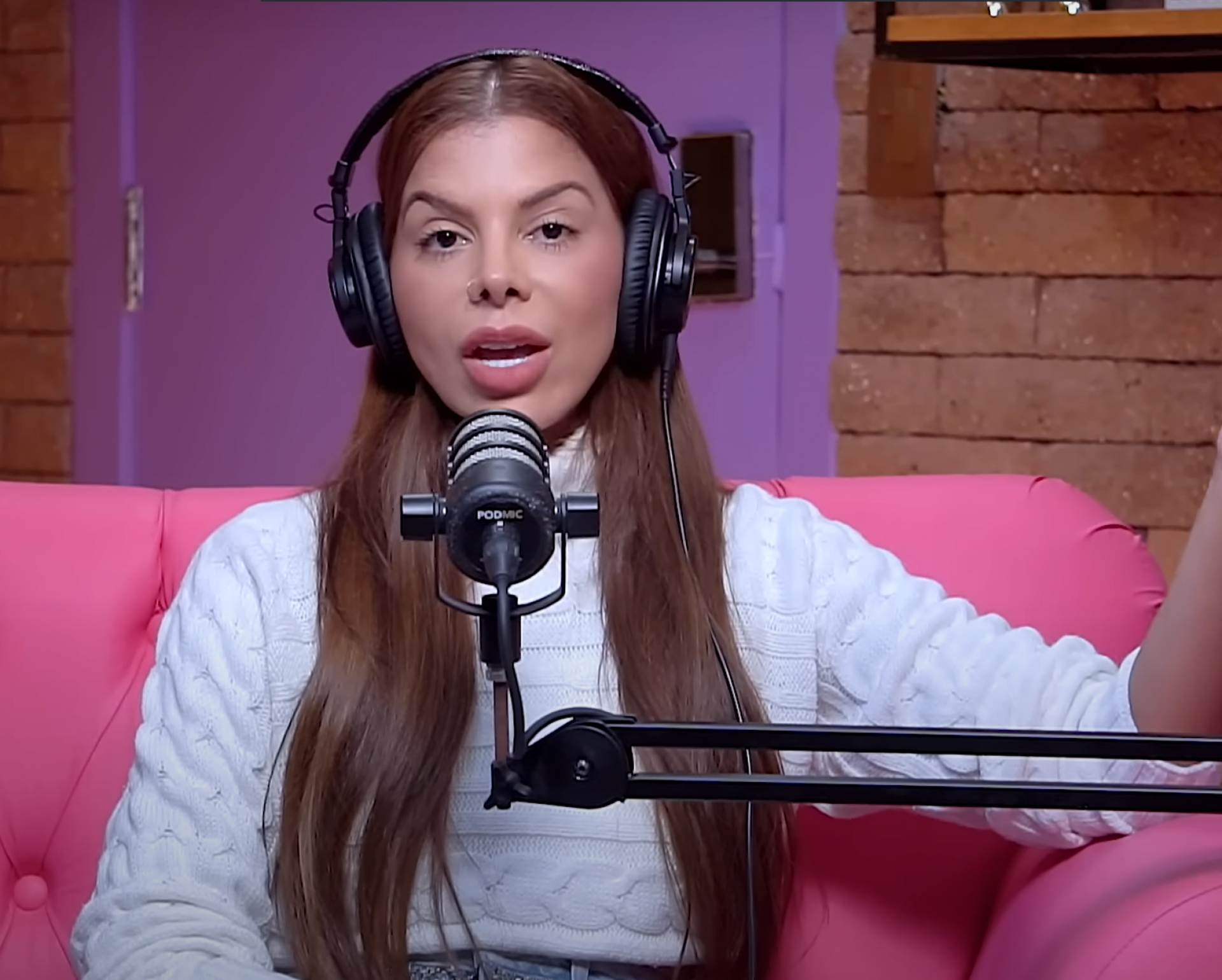 Evelyn Regly - reprodução Youtube