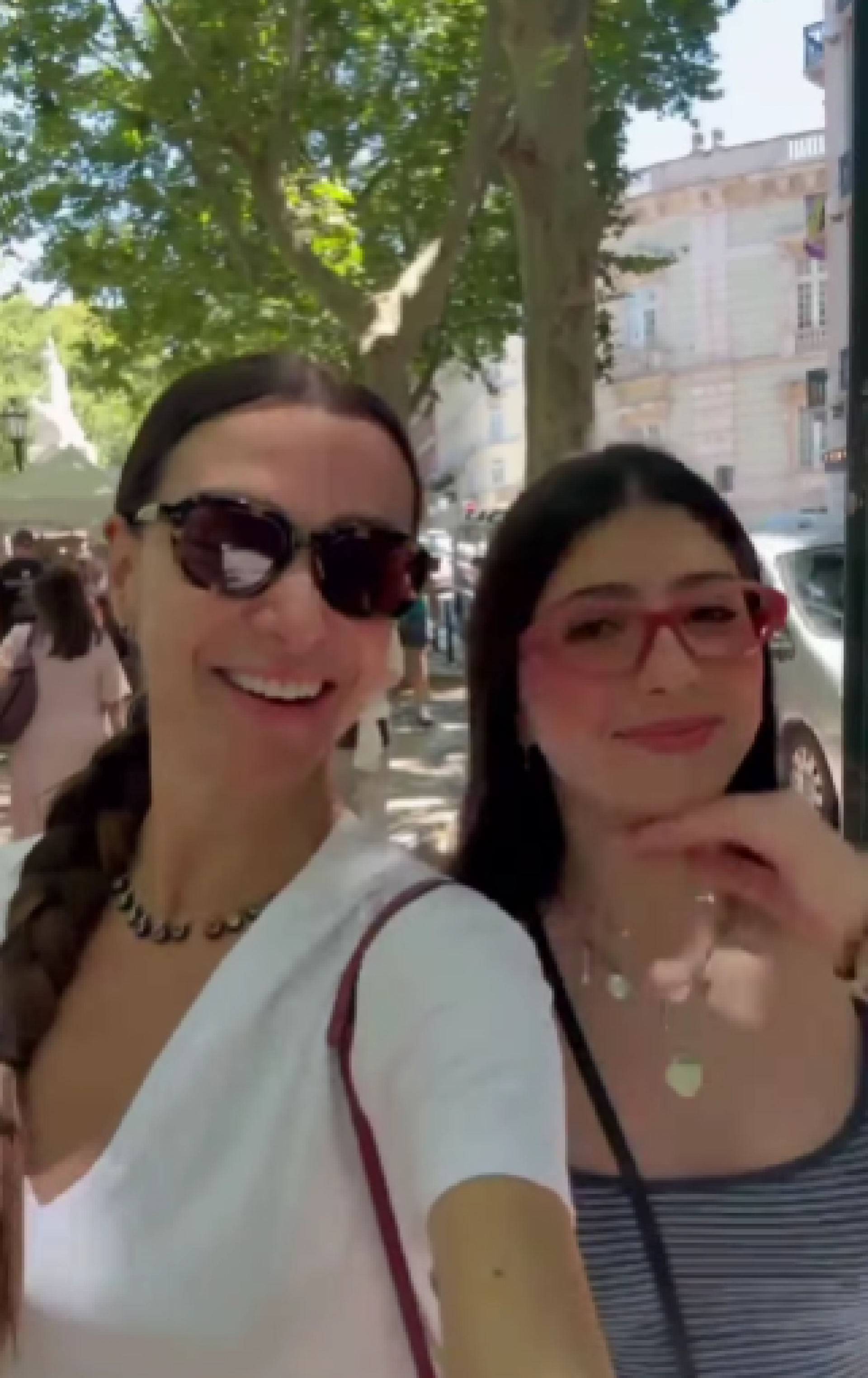 Mônica Martelli homenageia a filha, Julia, que completa 16 anos - Reprodução de vídeo / Instagram