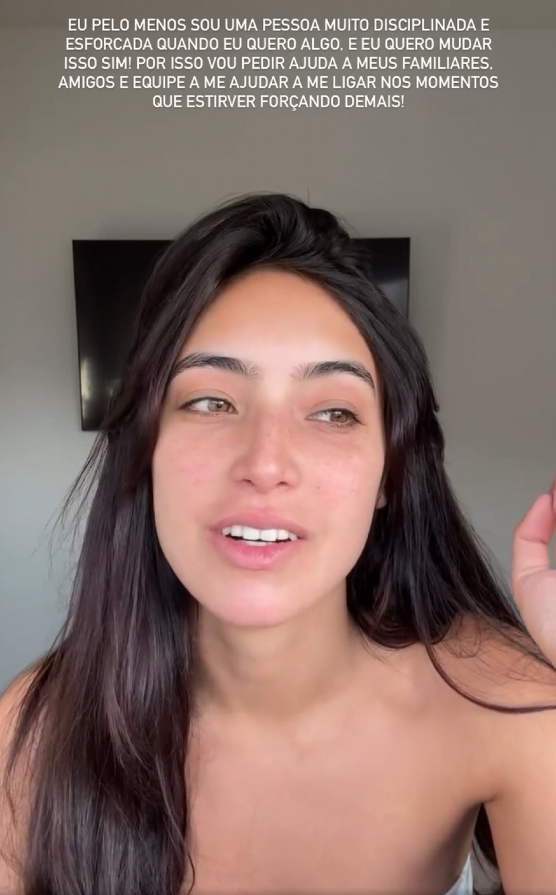 Vanessa Lopes se emociona ao falar sobre cuidados com a voz - reprodução Instagram