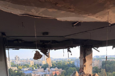 Fotos: Bombardeio russo destrói casa de jogador na Ucrânia e família se salva