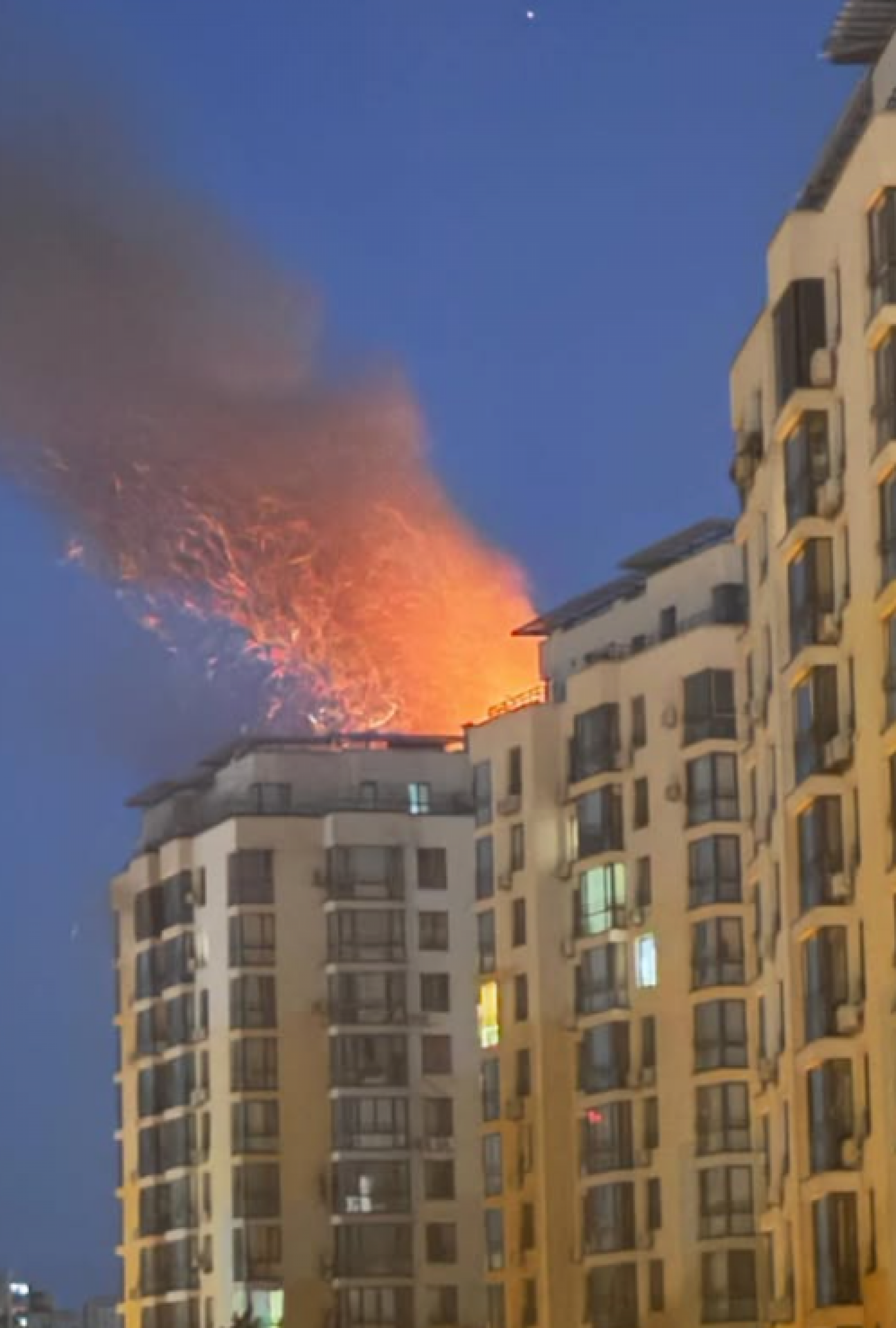 Georgiy Sudakov, do Benfica, compartilhou imagens de seu apartamento destruído em bombardeio russo na cidade de Kiev - Reprodução de Instagram