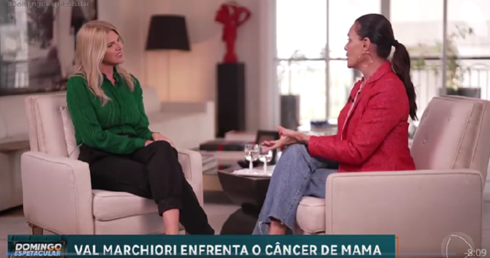 Val Marchiori fala sobre diagnóstico de câncer de mama no 'Domingo Espetacular', da Record, comandado por Carolina Ferraz - Reprodução de vídeo
