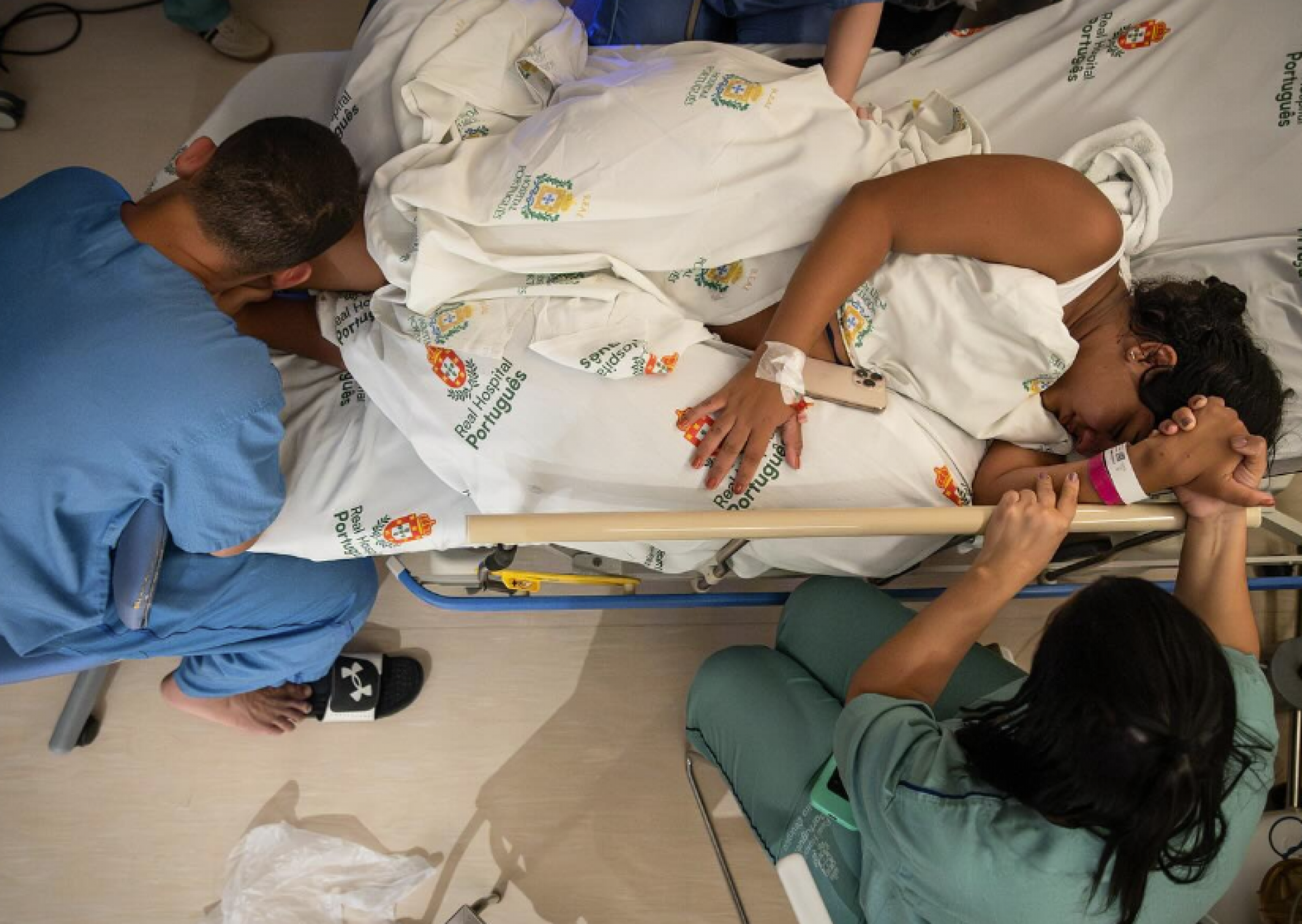 Ary Mirelle relata parto difícil do 2º filho com João Gomes - Deborah Ghelman