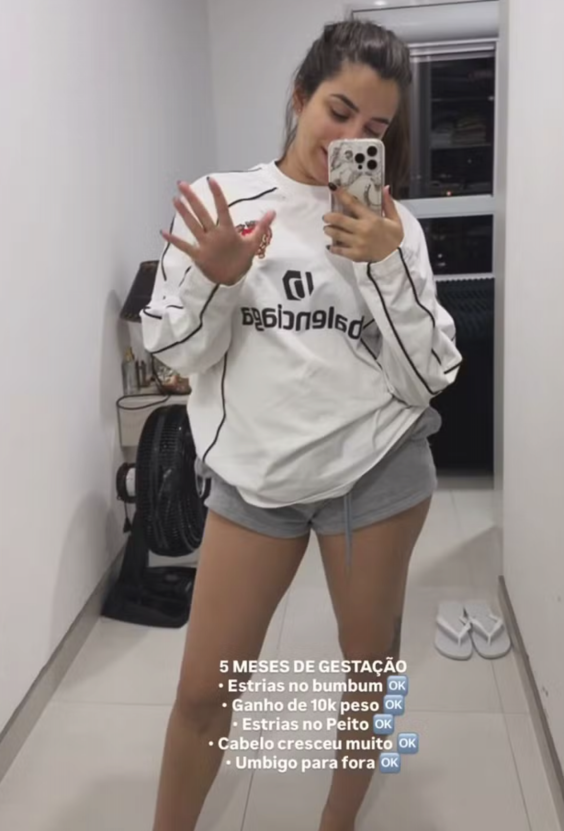 Key Alves comentou sobre estrias, umbigo e o crescimento do cabelo nas redes sociais
- reprodução Instagram