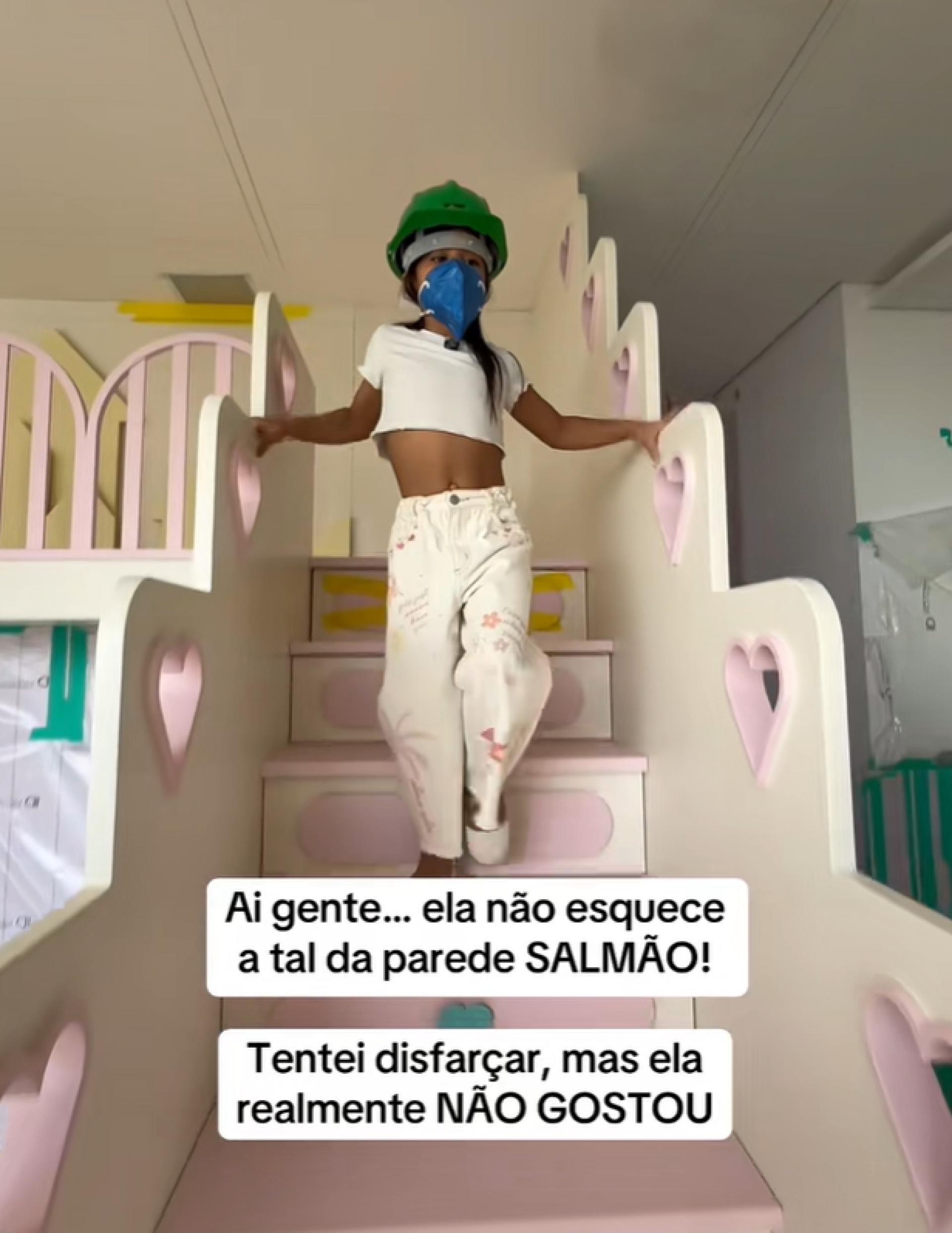 Sophia desaprova pedra do banheiro da casa nova  - reprodução TikTok