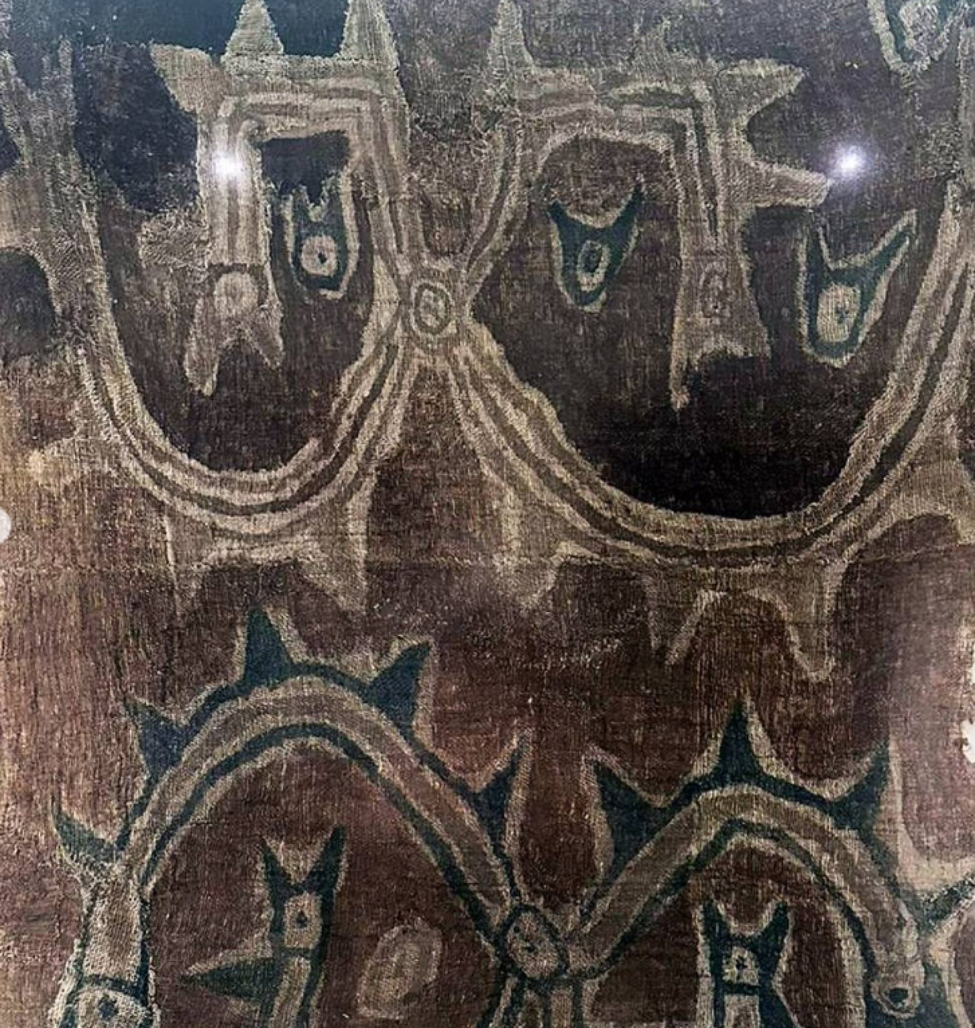 Tapeçaria milenar passa a integrar o novo acervo da instituição - MN/UFRJ