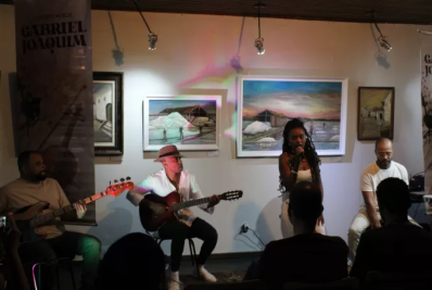 Casa da Cultura aldeense recebe tributo à Maria Bethânia nesta quarta-feira (24)