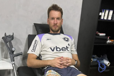 Neto lamenta grave lesão no Botafogo: 'Nem sempre acontece como queremos'