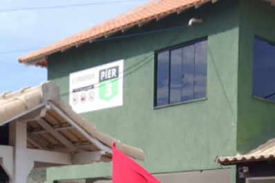 Passeios de barco são suspensos em Arraial do Cabo devido a ventos fortes nesta segunda-feira (29)