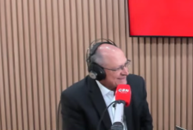 'Estamos otimistas' com negociações entre Lula e Trump, diz Alckmin