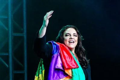 20ª Parada Do Orgulho LGBTI+ de Cabo Frio recebe show histórico de Ana Carolina neste sábado (4)