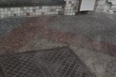 Falhas na rede elétrica deixam moradores do Shopping dos Biquínis sem energia em Cabo Frio