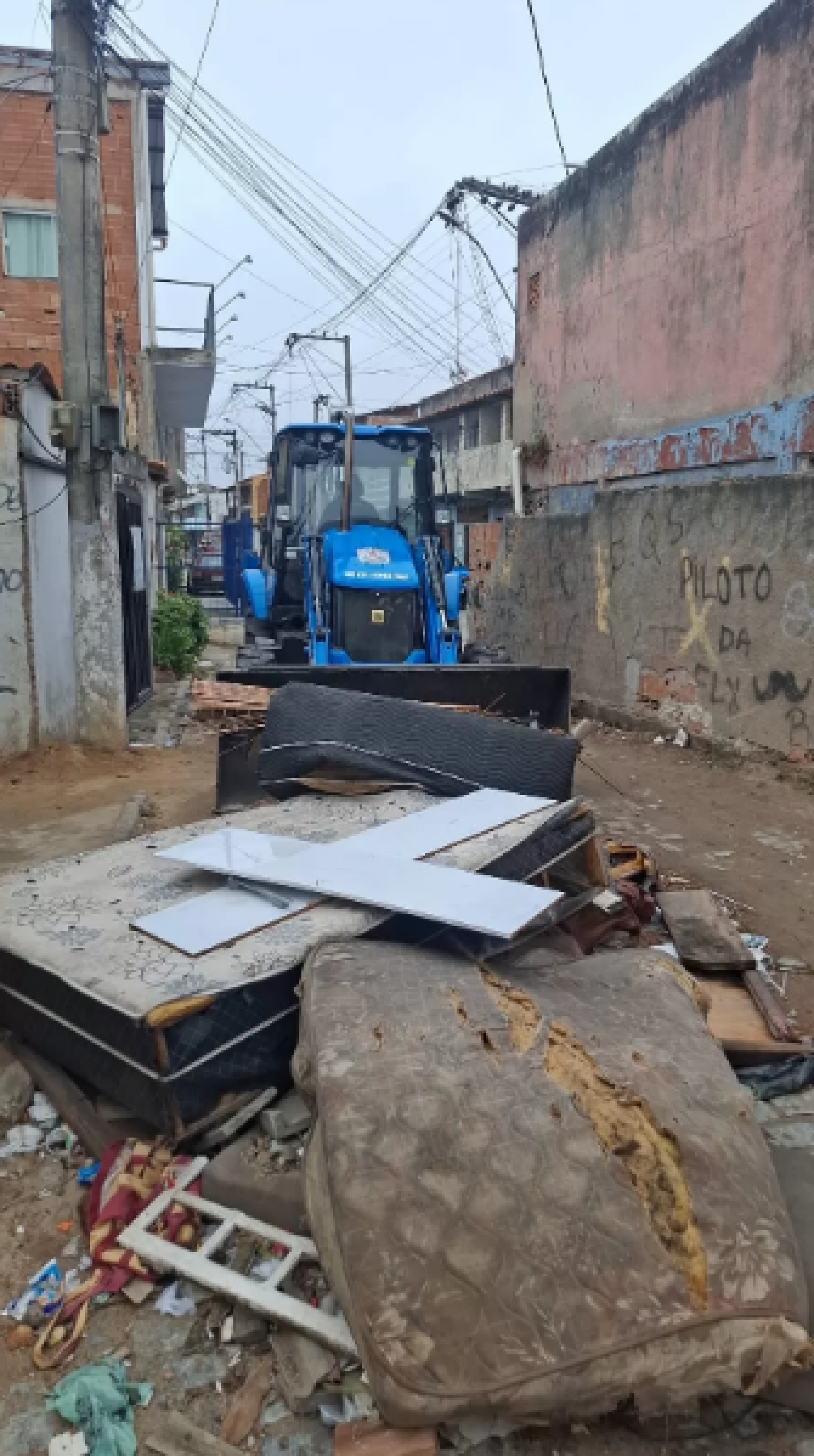 Operação para retirada de barricadas - Reprodução