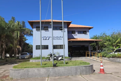 Foragido da Justiça é preso em van durante patrulhamento em Búzios