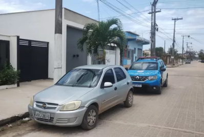 Polícia prende dois suspeitos de tentativa de homicídio e recupera carro roubado em Unamar