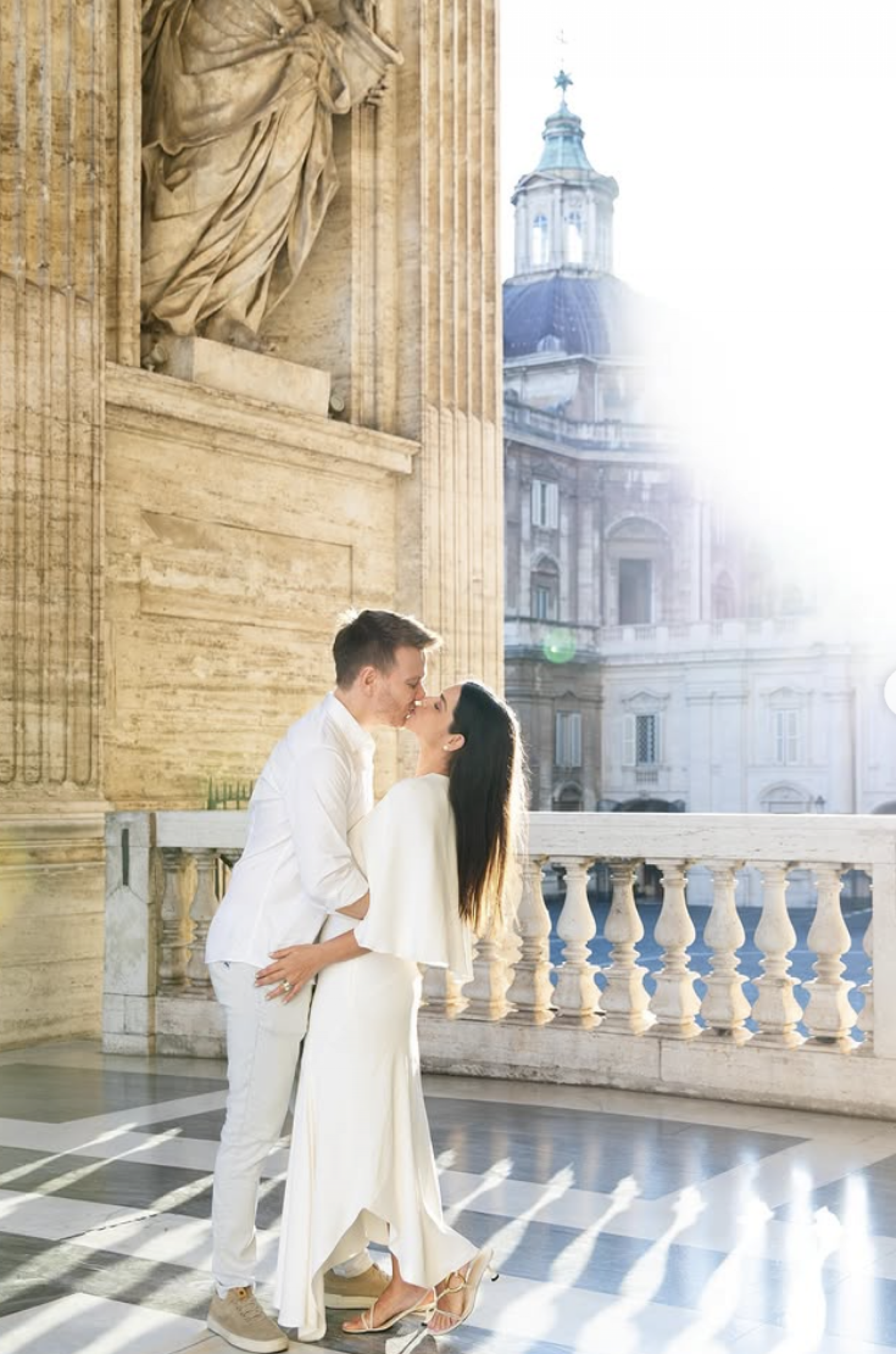 Thais Fersoza e Michel Teló celebram 11 anos de casamento com missa no Vaticano - reprodução Instagram