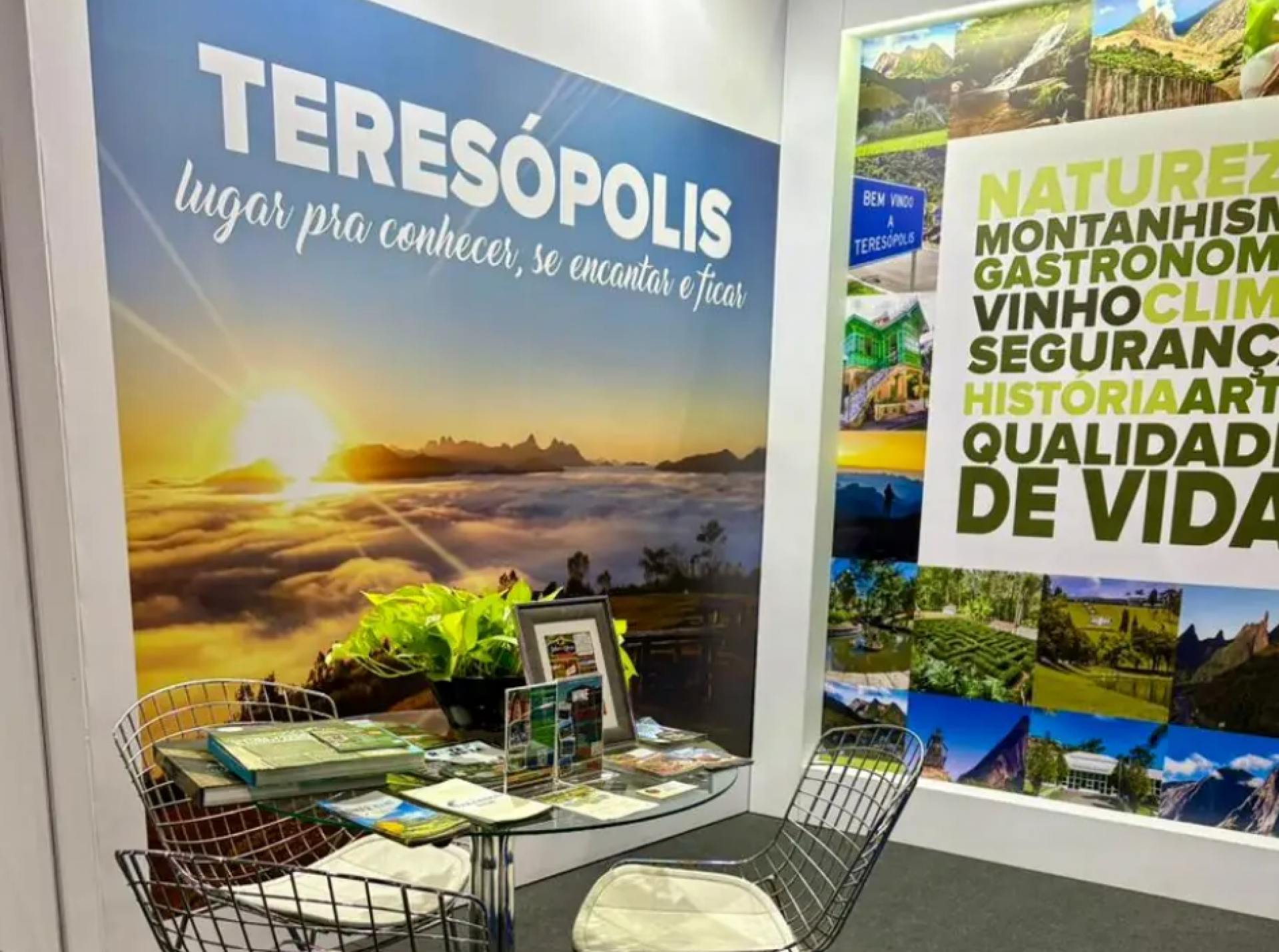 Stand da Prefeitura de Teres&oacute;polis - Jannaina Costa