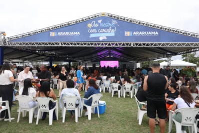 Festa do Dia dos Professores reúne 3 mil educadores em Araruama