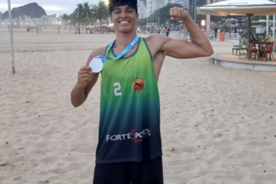 Jovem atleta de Arraial do Cabo conquista 3º lugar no Campeonato Estadual de Vôlei de Praia Sub-19