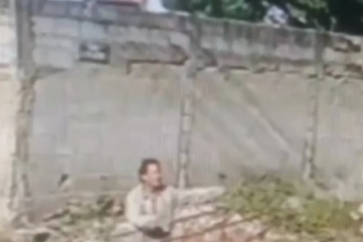 Homem é flagrado furtando materiais de bueiro em Araruama