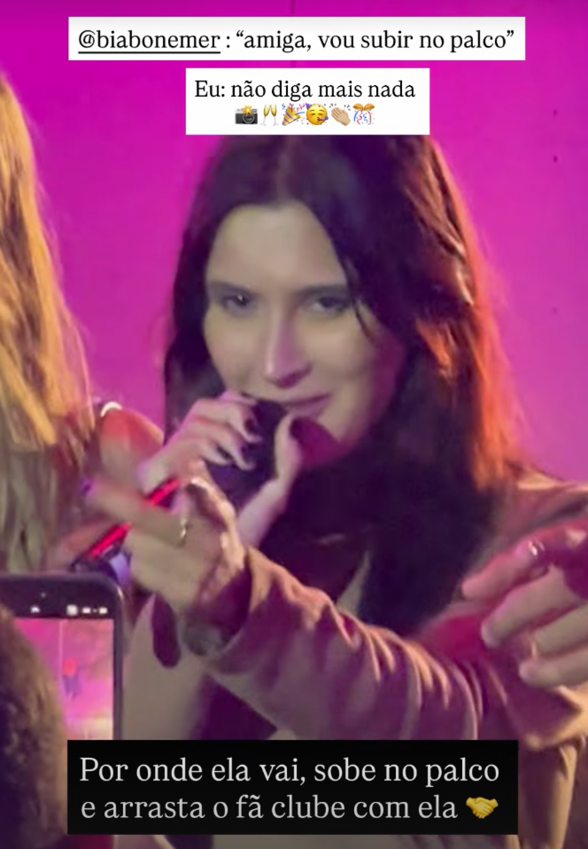Livian Aragão mostra Bia Bonemer em noite de karaokê - reprodução Instagram