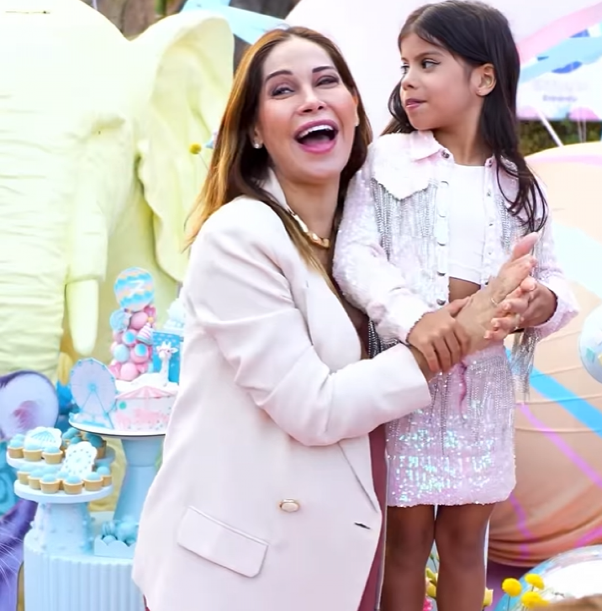 Maíra Cardi e Sophia - reprodução Instagram