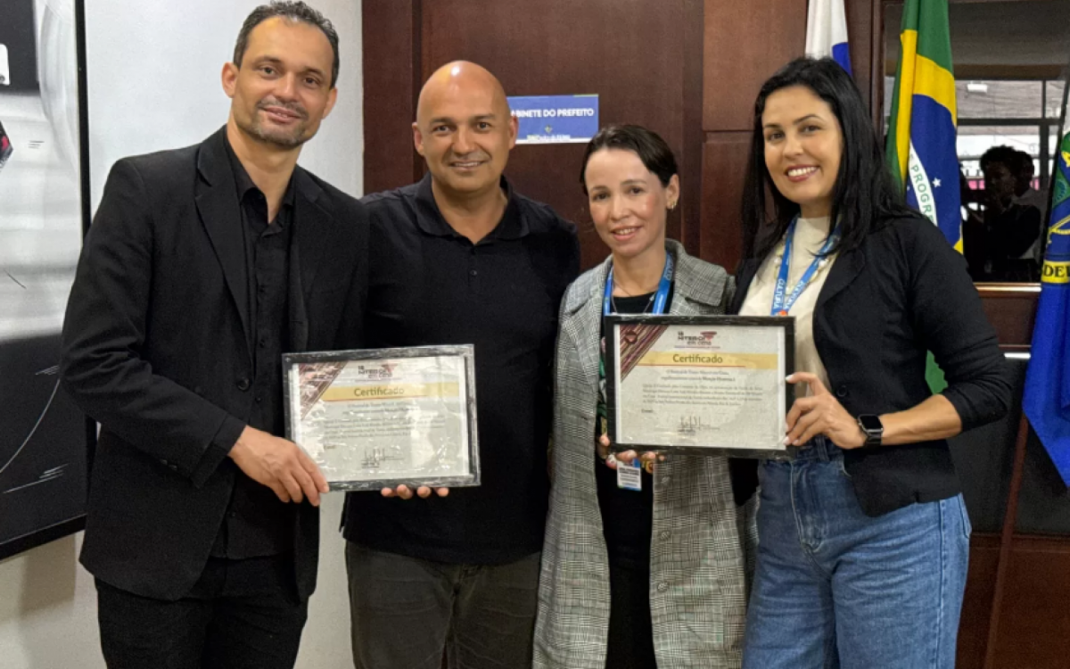 A visita contou com a presença de Thiago Marques, Giselle Ruiz Lima e Anna Fernanda Corrêa