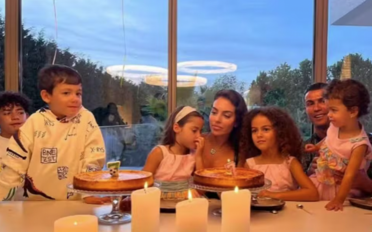 Fortuna de Cristiano Ronaldo: mansão na Arábia Saudita avaliada em R$ 75,4 milhões 