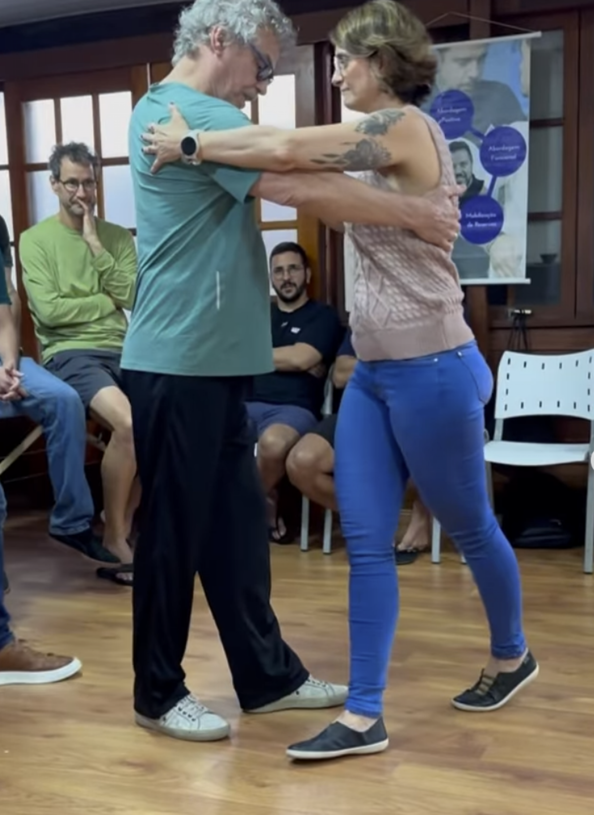 Carlinhos de Jesus volta a dançar após doença autoimune e emociona fãs com vídeo da recuperação - reprodução Instagram