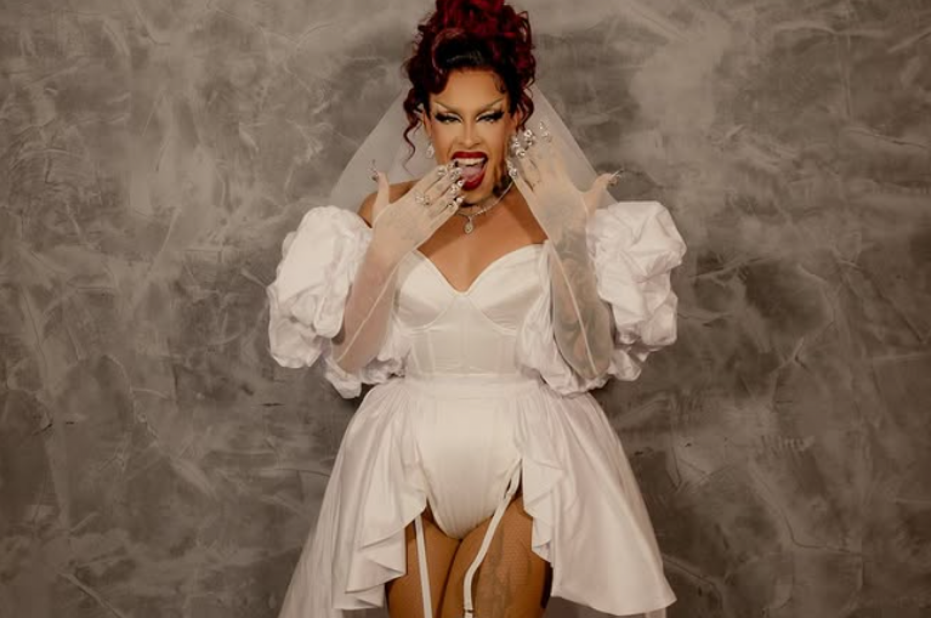 Gloria Groove celebra casamento com show no Rio e vestido de noiva: 'Felizes Para Sempre'  - reprodução Instagram