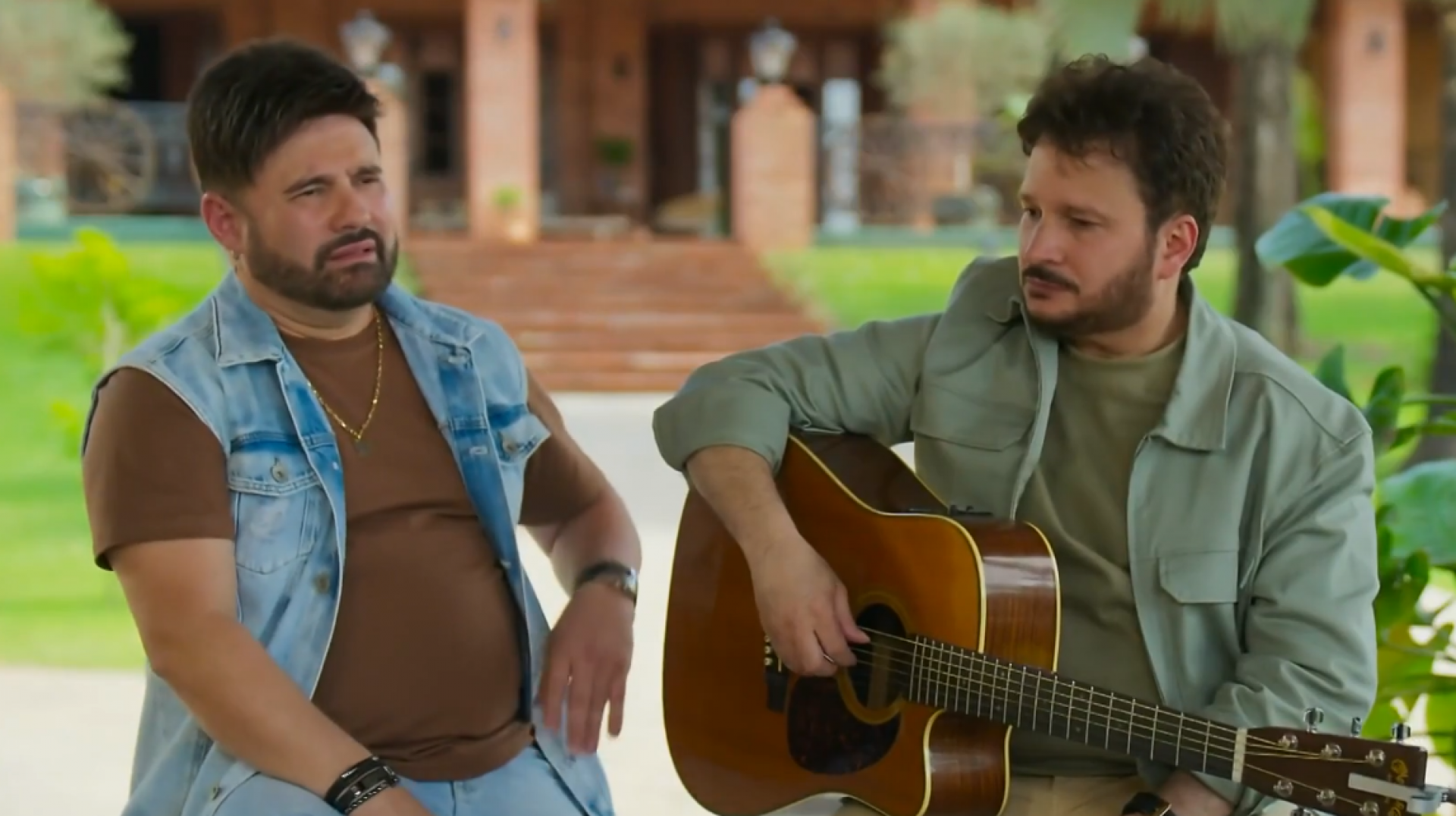 Luiz Cláudio & Giuliano recordam ajuda de Alexandre Pires: 'Assinou cheque em branco' - Reprodução de vídeo